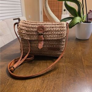 Stylish Tan Crossbody Bag